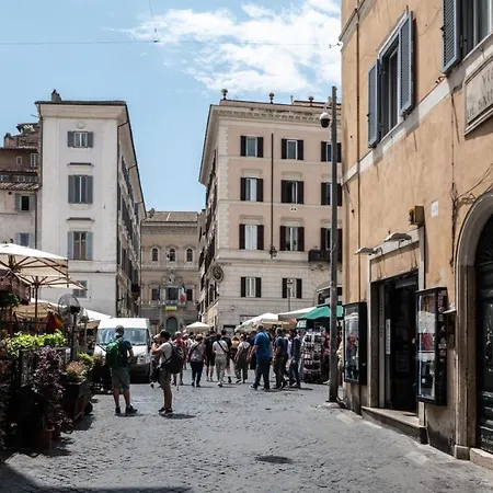 Campo De Fiori Chic Appartement