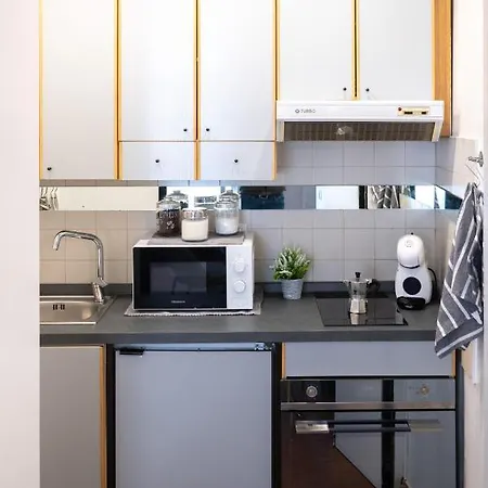 Campo De Fiori Chic Appartement *